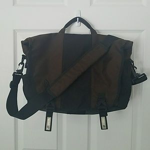 Timbuk2 Messenger Bag. Excellent used condition!